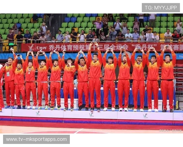 场内最燃瞬间：运动员“冲刺到底”令人热血沸腾！